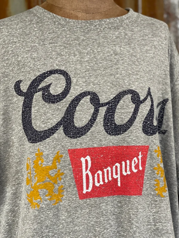 t-shirts women dusk sage -t-shirts women dusk sage -Coors BANQUET w/ Griffins Tee- Heather Grey