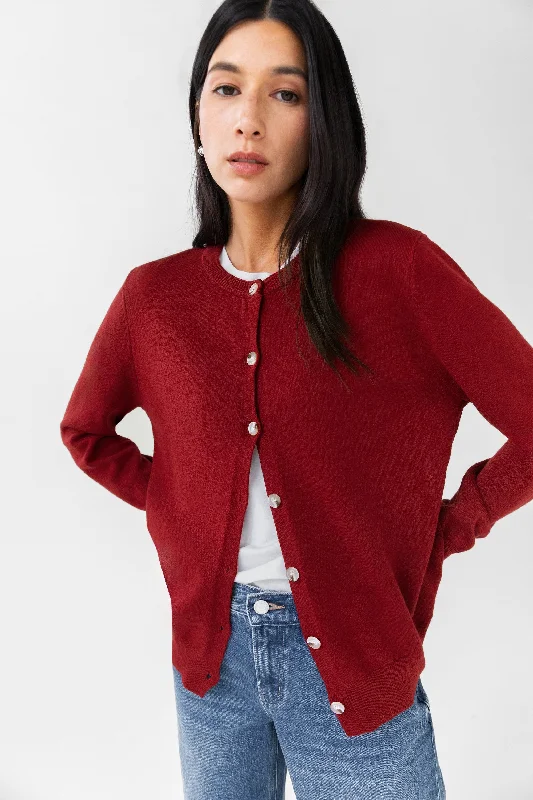 pine hearty cardigan -pine robust cardigan -CLASSIC BUTTONED CARDIGAN