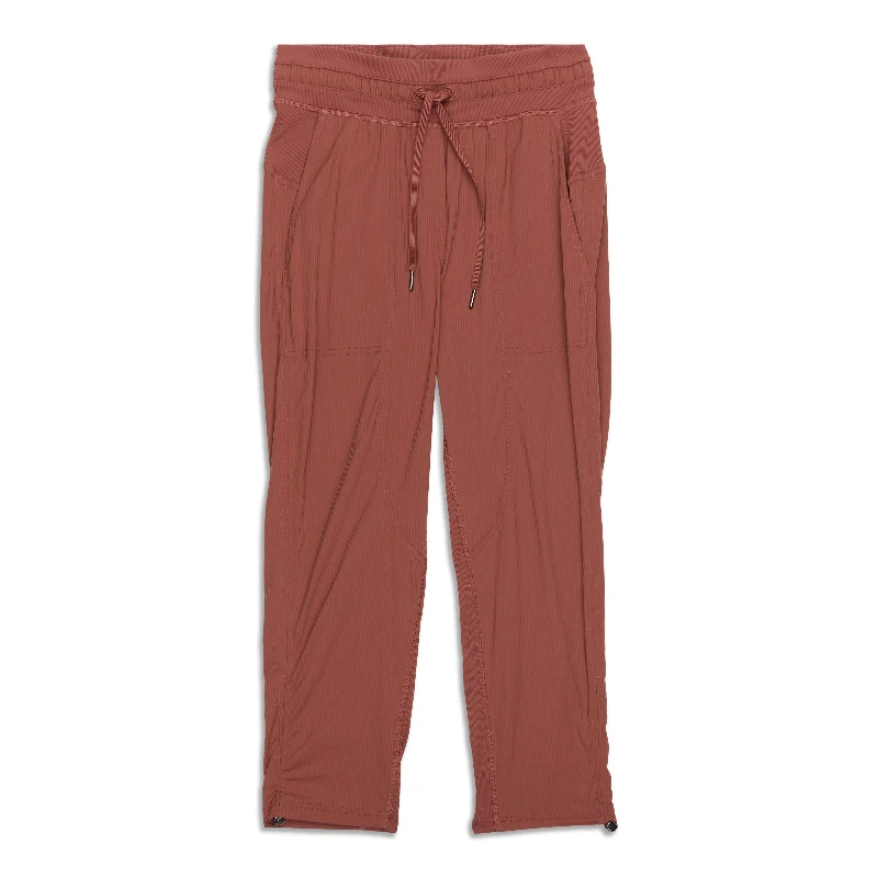 knit-bamboo pants hybrid -knit-bamboo pants hybrid -Dance Studio Mid-Rise Cropped Pants - Resale