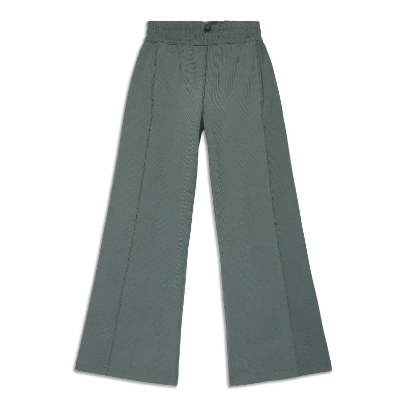 high-waisted pants summer chic -high-waisted pants summer chic -Ribbed Softstreme Mid-Rise Wide-Leg Cropped Pant - Resale